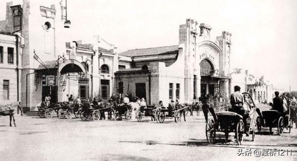 哈爾濱火車站，百張歷史老照片，四代站舍更替，你不一定見過