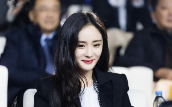 女人不狠地位不穩！這6位敢對自己“下狠手”的女星，難怪會紅