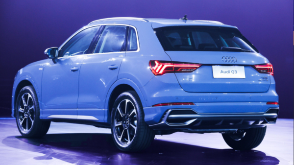 優惠5.2萬再加四環車標，這才是姑娘沒買寶馬的原因？