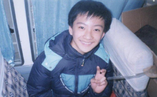 巔峰突然隱退的10位童星，命由己造：有人被判17年，有人身家破億