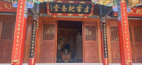 若要身軀健，出門走起來“