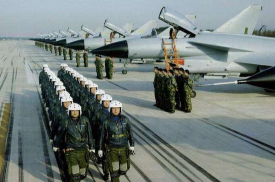 1965年海南島空戰,中國殲-6狂虐美國戰鬥機,裝備落後也能獲勝 1965年海南島空戰,中國殲-6狂虐美國戰鬥機,裝備落後也能獲勝