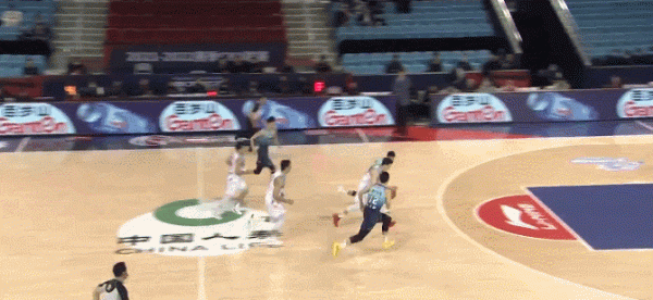 阿不都沙拉木19分摩爾特里12&plus;8 新疆6人上雙大勝寧波送對手8連敗