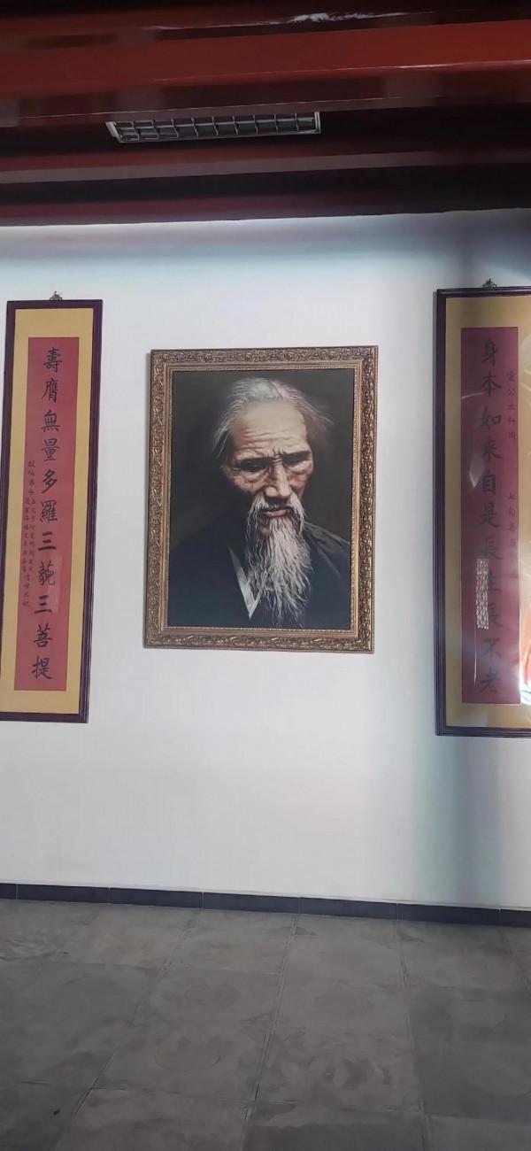 若要身軀健，出門走起來“