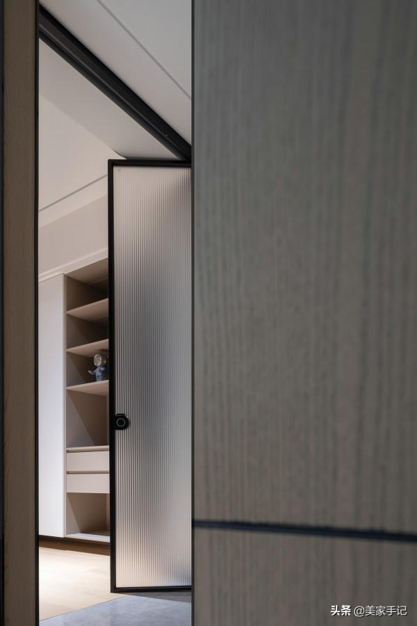 曬曬廣東夫婦240㎡的家，從沒見過這麼高階的裝修，真是長見識了