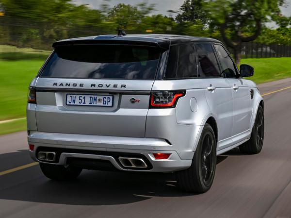 全新攬勝運動版SVR諜照曝光，V8引擎/625馬力，比寶馬X5 M更能打？