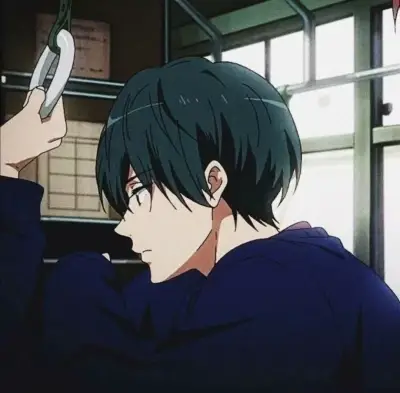 怦然心動的男女生動漫頭像