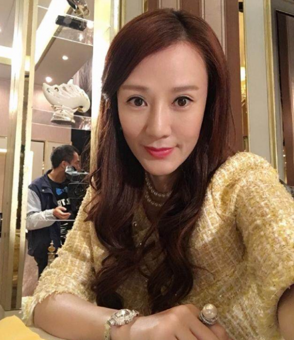 TVB的7位冷門女神，個個風華絕代，人生卻大不相同