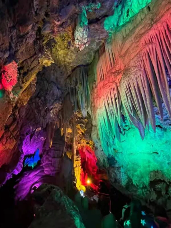 實拍！北京這處15億年的大自然奇觀，恍如地下宮殿~週末去正好！