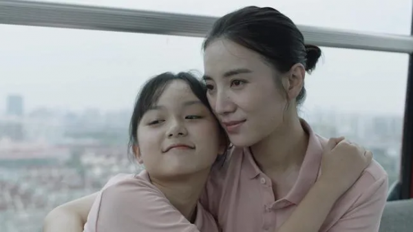 是不是所有的爸爸媽媽都會禁止孩子玩手機？