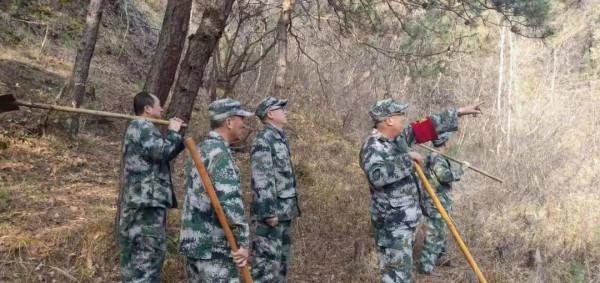 這些筆記本,是父親最珍貴的遺產…… 這些筆記本,是父親最珍貴的遺產……