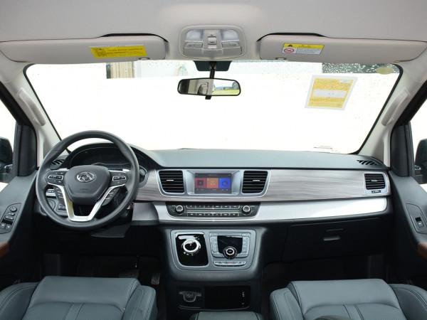 20萬的預算，上汽大通G10和宋MAX新能源哪個更值得入手？