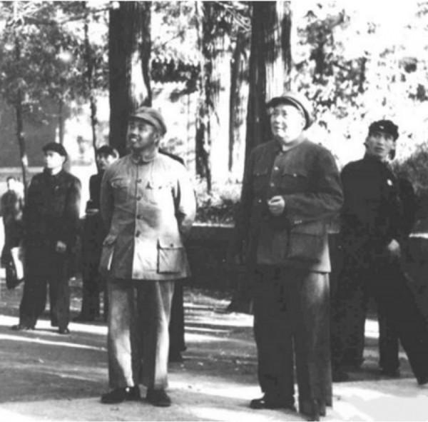 許世友寫回憶錄，王必成：時間太久，我記不清了。聶鳳智幫了大忙