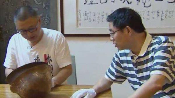 樊建川:辭職副市長,瘋狂變賣資產,只為花80億“收破爛”? 樊建川:辭職副市長,瘋狂變賣資產,只為花80億“收破爛”?