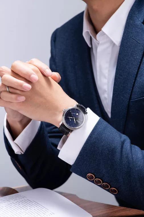 1-3萬預算除了浪琴、歐米茄，這五個爆款一樣可以戴出高階名貴感