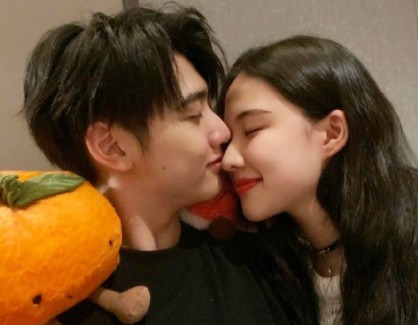 塌房過程一樣也就算了，男愛豆私底下都那麼愛嘴人嗎？