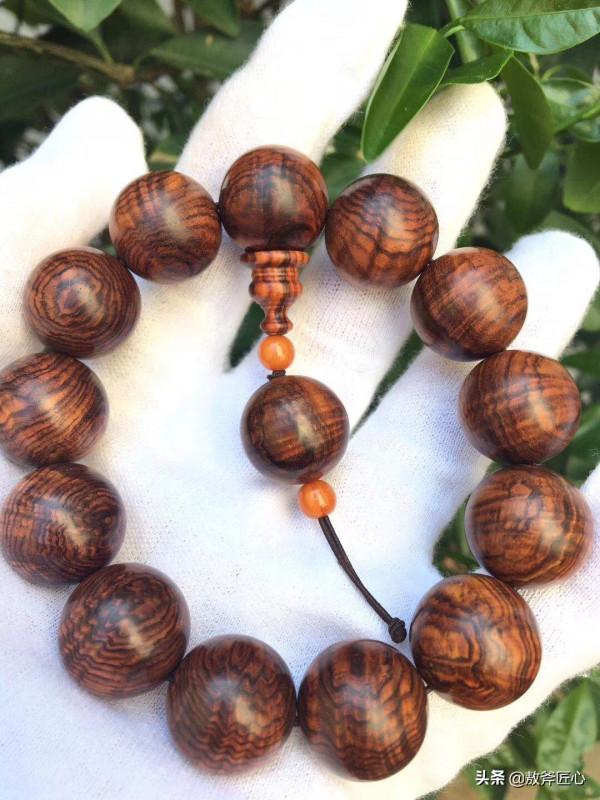 海南黃花梨怎麼鑑別真假？