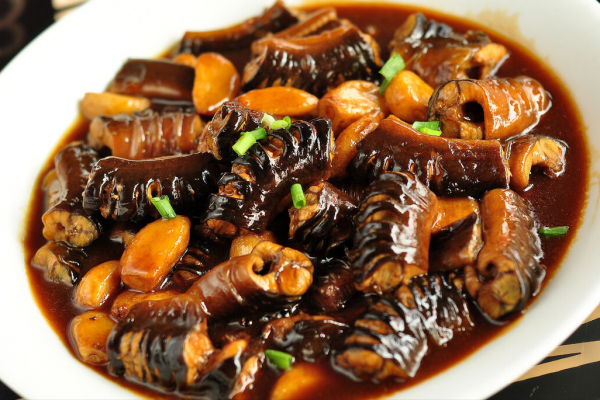 炒黃鱔，到底要不要焯水？四川大廚教你2招，又香又嫩，不臭不腥