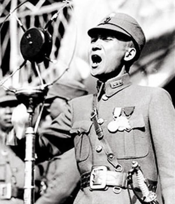 淞滬會戰：白崇禧提議反擊獲准，桂軍一戰傷亡2萬，為此數日不食