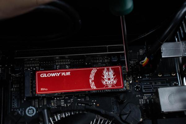 桌面空間大作戰：銘瑄H510itx助我打造精緻主機