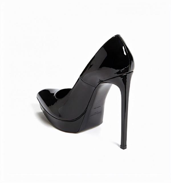 SAINT LAURENT“CLASSIC JANIS 105 ESCARPIN”黑色專利高跟鞋
