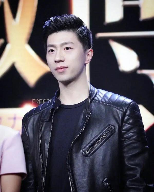 人類高質量男性——馬龍