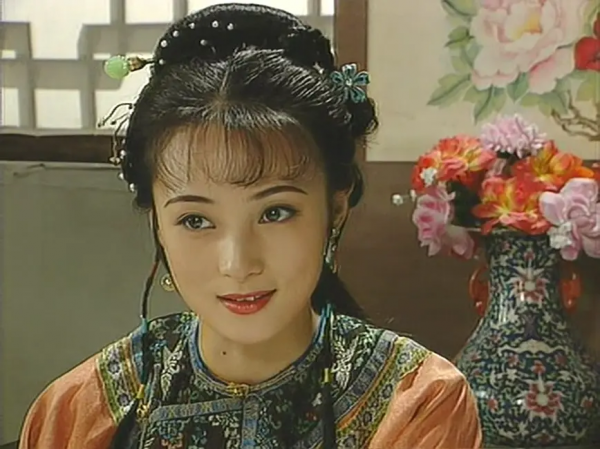 蔣勤勤：一段婚姻兩個孩子，與陳建斌不打不相識，結婚14年依然甜