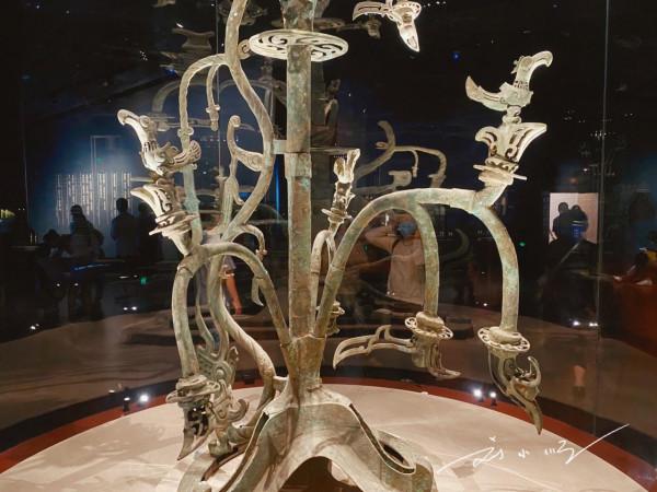 “三星堆博物館”鎮館之寶,還是我國最大青銅文物,遊客必來打卡 “三星堆博物館”鎮館之寶,還是我國最大青銅文物,遊客必來打卡