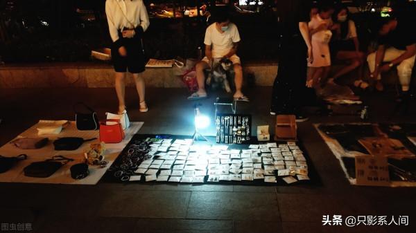 肺癌晚期，丈夫卻堅持讓她住在醫院，你以為是丈夫有情有義？