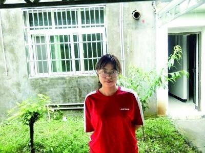 勵志女孩李欣雨：汶川地震讓她失去右手，高考625分考入華中師範