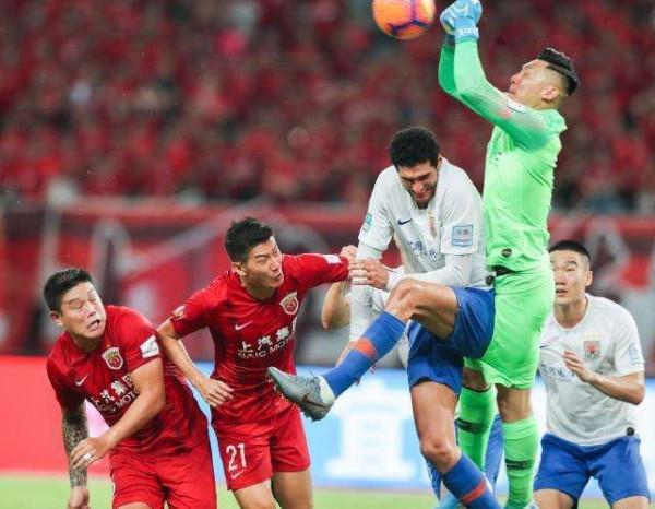 凌晨0點!足協做出爭議決定:魯能球迷很意外,球迷吐槽聲一片 凌晨0點!足協做出爭議決定:魯能球迷很意外,球迷吐槽聲一片