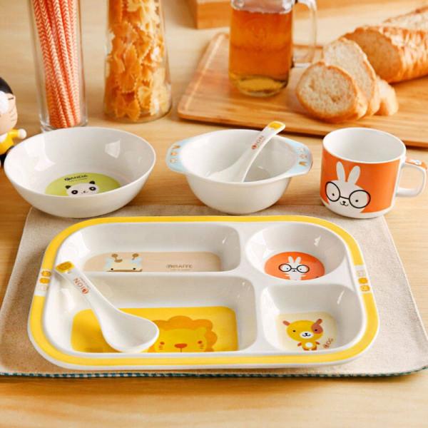 二手衣服寶寶勉強能穿，但有四類東西不能拿，欠了人情還影響健康