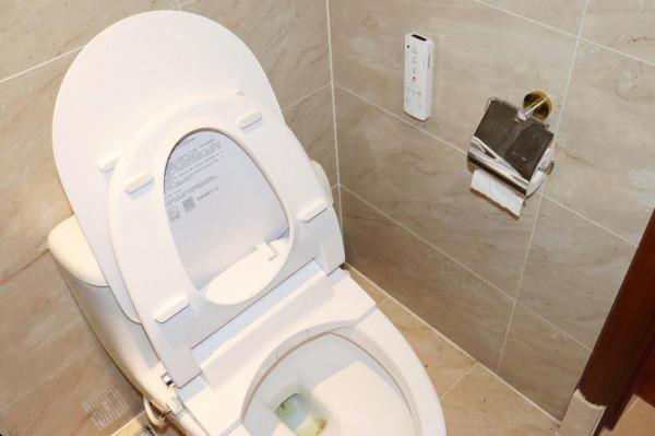 我家用了一年的衛生間實拍，裡面的裝修有三處很滿意，三處不滿意