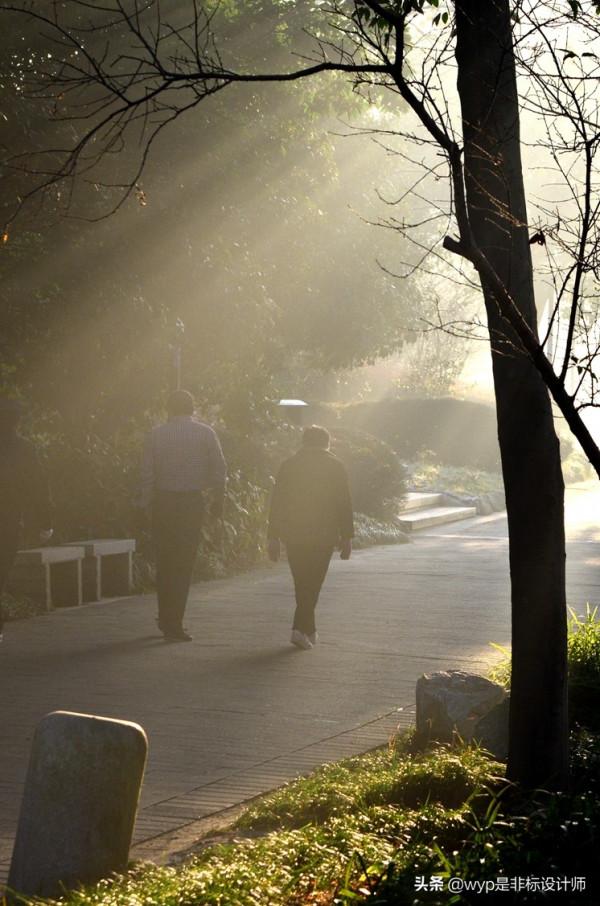 神聖的丁達爾效應——耶穌光