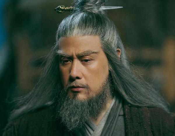 10位“老”戲骨演一群武功高強的“爺爺”，是我追這劇的最大動力