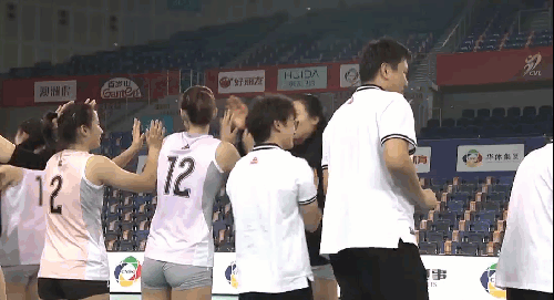 鷹眼故障？蔡斌對第5局13平的出界球很大意見，賽後找裁判理論