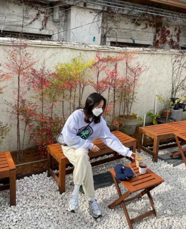 顯瘦又有女人味，美貌還能有氣場！“高顏值”的早春搭配全靠它