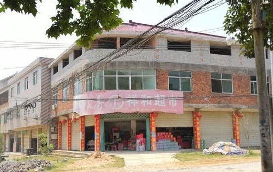 2019年，因40萬彩禮，揮刀砍未婚妻70多下的許俊，毀了兩個家庭