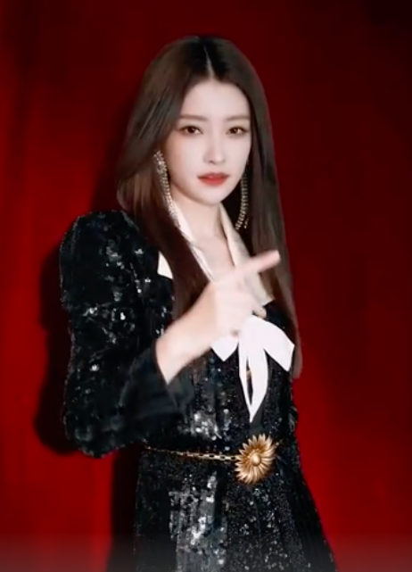 一秒變臉被她們帥到!孫怡、白鹿、袁冰妍,女明星的衝浪都好優秀 一秒變臉被她們帥到!孫怡、白鹿、袁冰妍,女明星的衝浪都好優秀