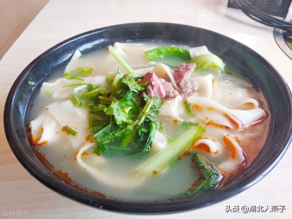 中國35個省市的代表小吃和名菜，吃過30種的人，是最厲害的吃貨