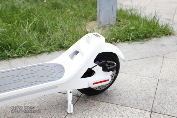 鴻蒙鑰匙，40km續航！華為智選樂騎智慧電動滑板車測評