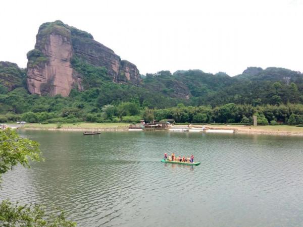 一個讓人流連忘返的旅遊度假聖地——龍虎山