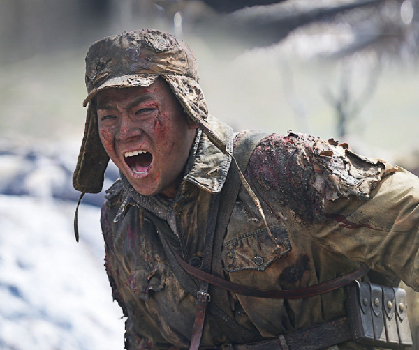 不敬業就別演軍人了！這4位演員告訴你，什麼才是硬漢