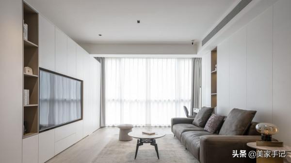 深圳屋主家中的高階場面:堅持打滿櫃子,效果不是一般的大氣實用 深圳屋主家中的高階場面:堅持打滿櫃子,效果不是一般的大氣實用