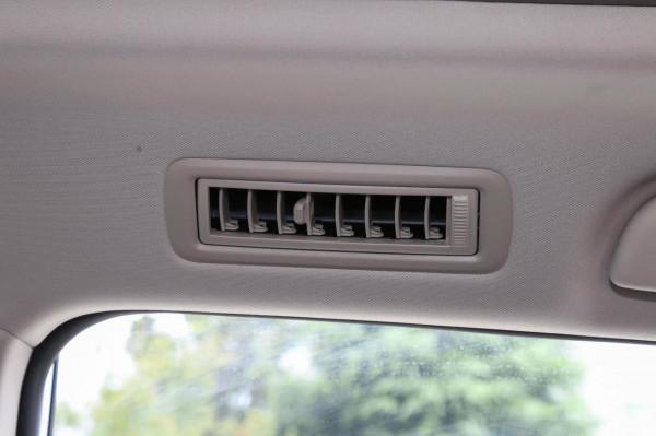 想買舒適省油的MPV，不妨看看這兩款，配矩陣式大燈、後排出風口