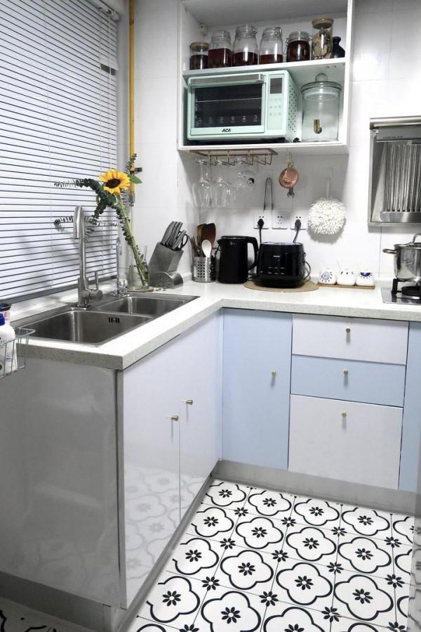 花500塊改造後，我簡直太愛我的廚房了