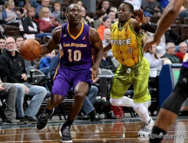 十年時光換來十天合同英格拉姆用自己的青春詮釋了目標和熱愛 十年時光換來十天合同英格拉姆用自己的青春詮釋了目標和熱愛