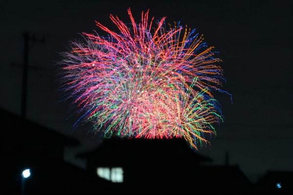 水谷隼、伊藤美誠獲得東奧金牌後,日本靜岡17地放1000發禮炮慶祝 水谷隼、伊藤美誠獲得東奧金牌後,日本靜岡17地放1000發禮炮慶祝