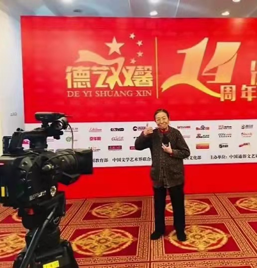 “醜娘”張少華年輕時有多美？校花級別，20歲照片簡直太美了