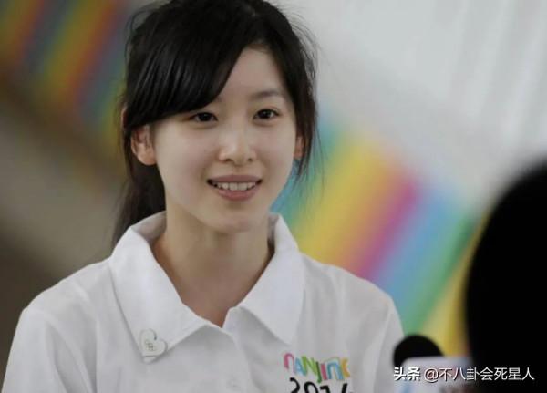 看到章澤天梁洛施的臉,才明白原來富豪的喜好都有跡可循 看到章澤天梁洛施的臉,才明白原來富豪的喜好都有跡可循